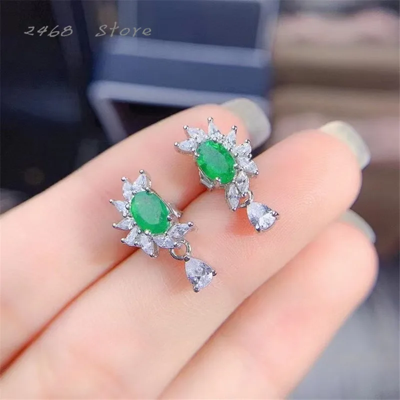 

Женские серьги из серебра 925 пробы с натуральными изумрудами
