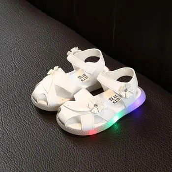 

Toddler Girls Sandal Kids Shoes With Ligth Cute Flowel Baby Girls Sandals Children Led Light up Princess Sandals Girls