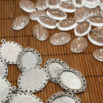 

10 sets/lot Golden Alloy filigree Cameo Oval Base Setting Pendant Clear Plastic Cabochons DIY Jewelry Accessories