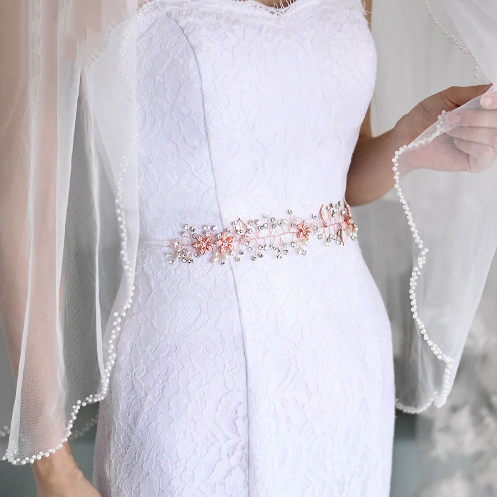 

Fashion Wedding Belt For Bride Women Handmade Pearl Flowers Applique Decoration Dress Waist Seal Lady Party Dress Belt