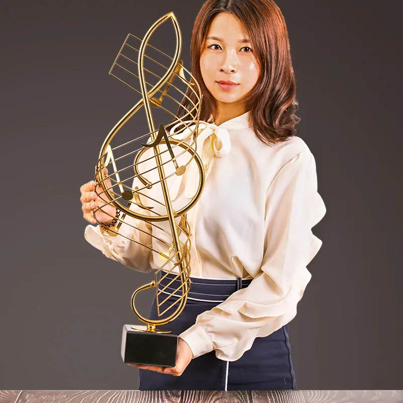 European Luxury Golden Music Notes Sculpture Decoration 3 European Luxury Golden Music Notes Sculpture Decoration 3