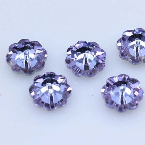 AA класс в форме цветка сливы 72 шт 8 мм Кристалл стекло пришить камни со средним отверстием DIY Drsss Кристалл страз цепи для одежды - Цвет: lt violet