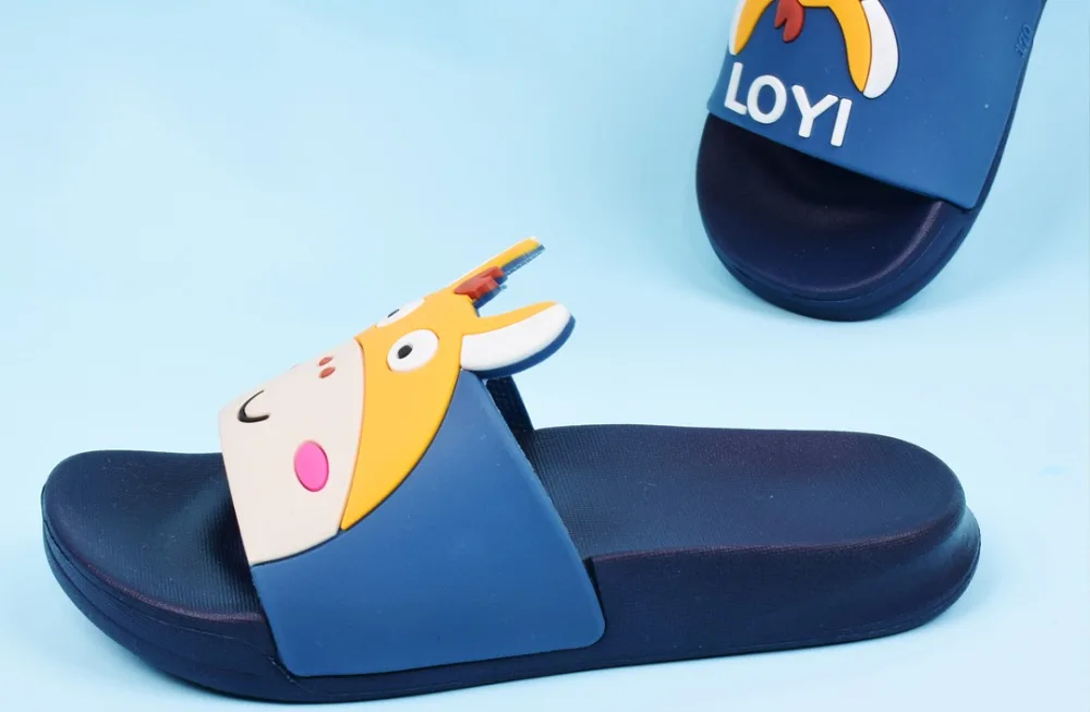 Xiaomi/детские тапочки с рисунками из мультфильмов; удобные нескользящие шлепанцы для защиты окружающей среды; летняя пляжная обувь для мальчиков и девочек