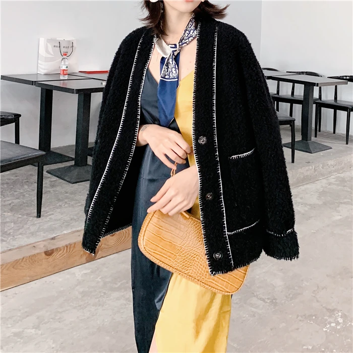 Новая популярная Дизайнерская куртка из овечьей шерсти Женская зимняя одежда оторочка из овечьей шерсти пальто Верхняя одежда для женщин