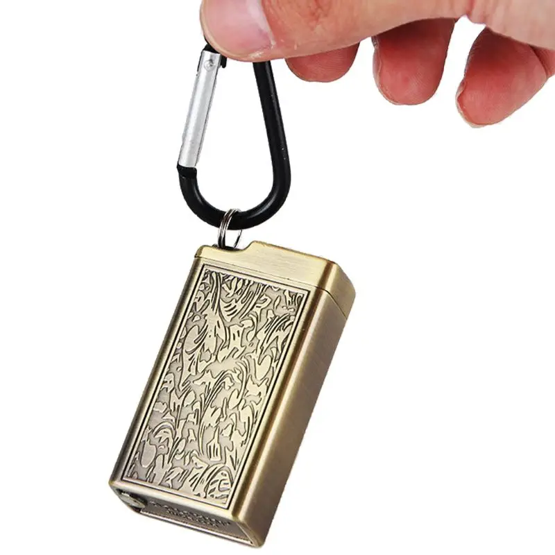 Smoke Ash Tray Mini Portable Ashtray Outdoor Keychain Metal Pocket Holder with Carabiners