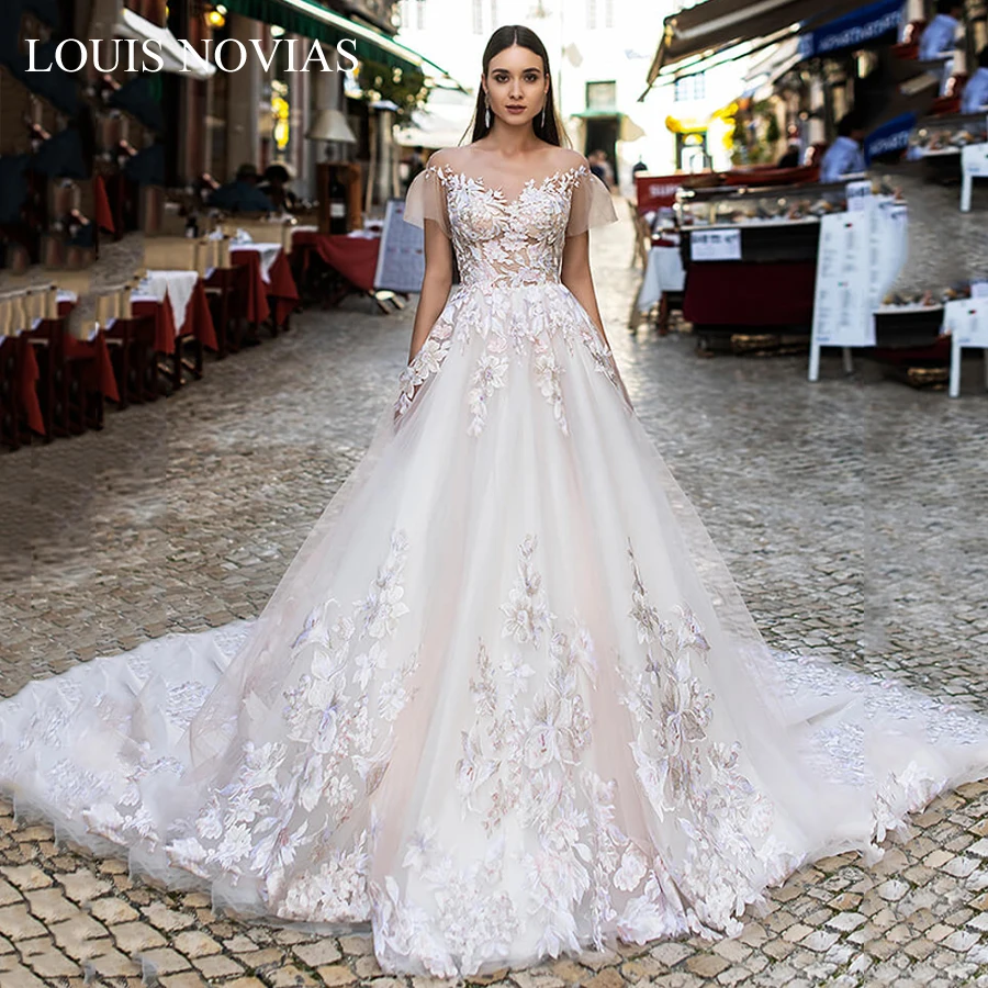 Louis Novias Beach Wedding Dress 2019 New Arrival Invisible Neckline Illusion Backless Embroidered Organza and Tulle Short | Свадьбы и