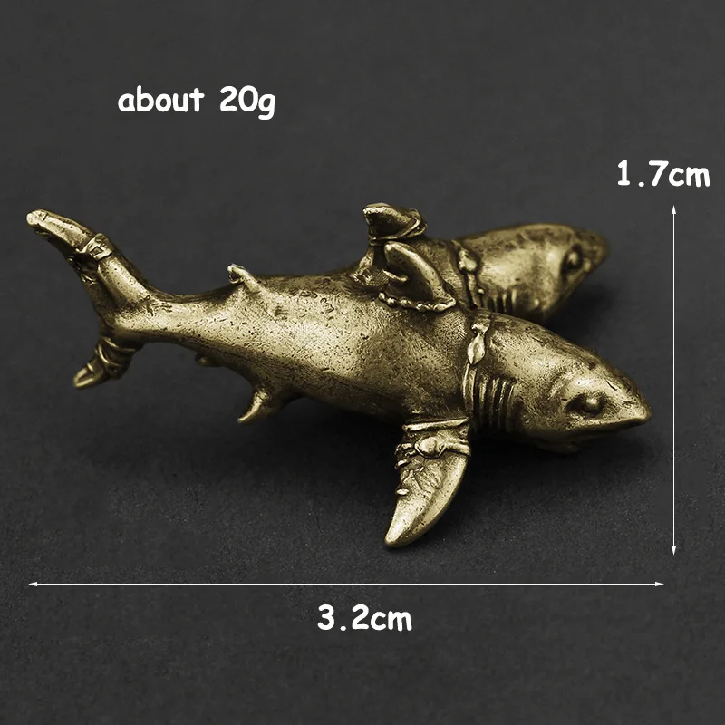shark pendant brass (7)
