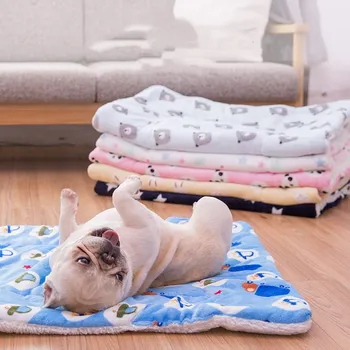 

Pet Mats Warm Thick with Non-slip Function Autumn and Winter Suitable for Cats and Dogs in Winter to Keep Warm