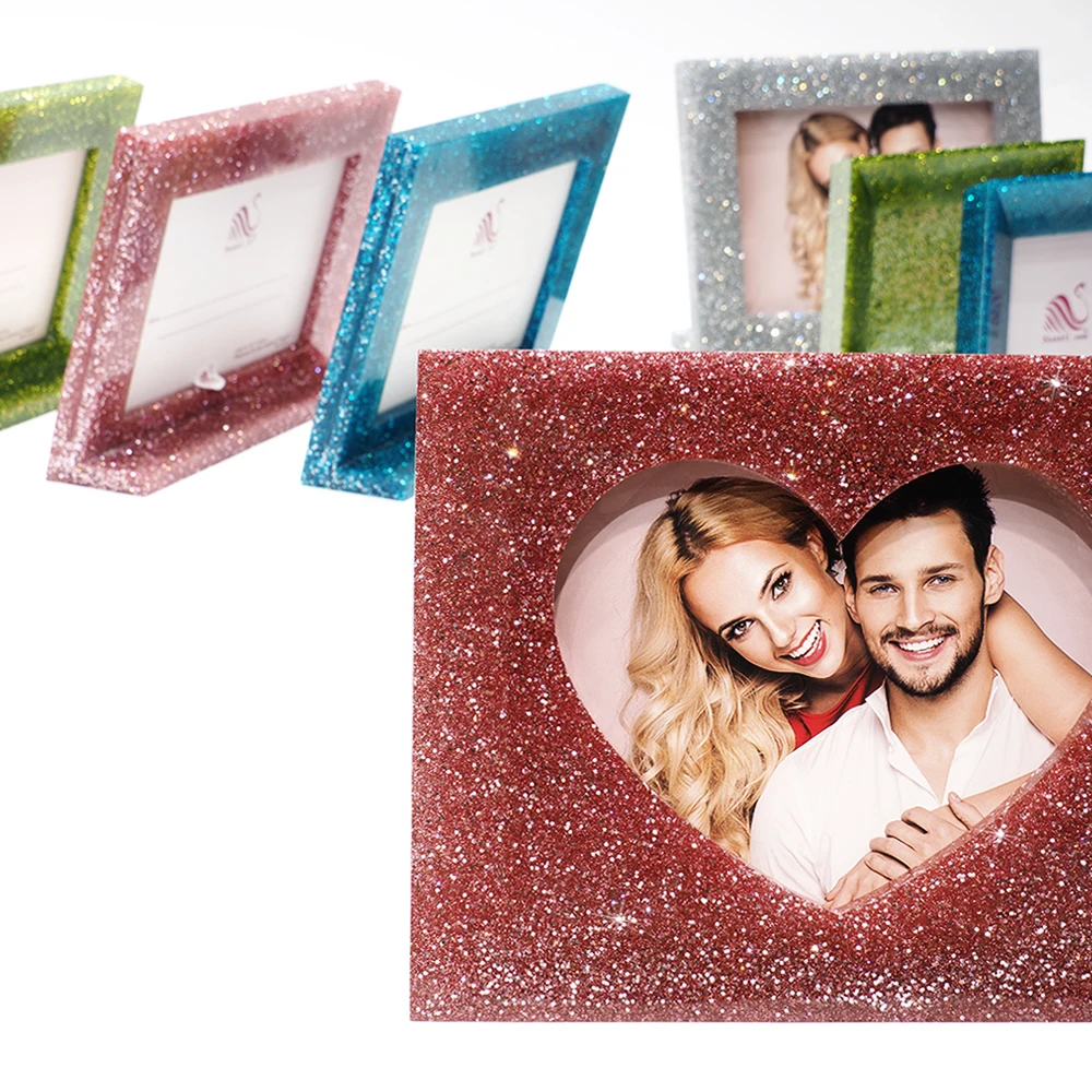 

Picture Frame 5x7" Heart-Shaped Glitter Coloring Picture Frame