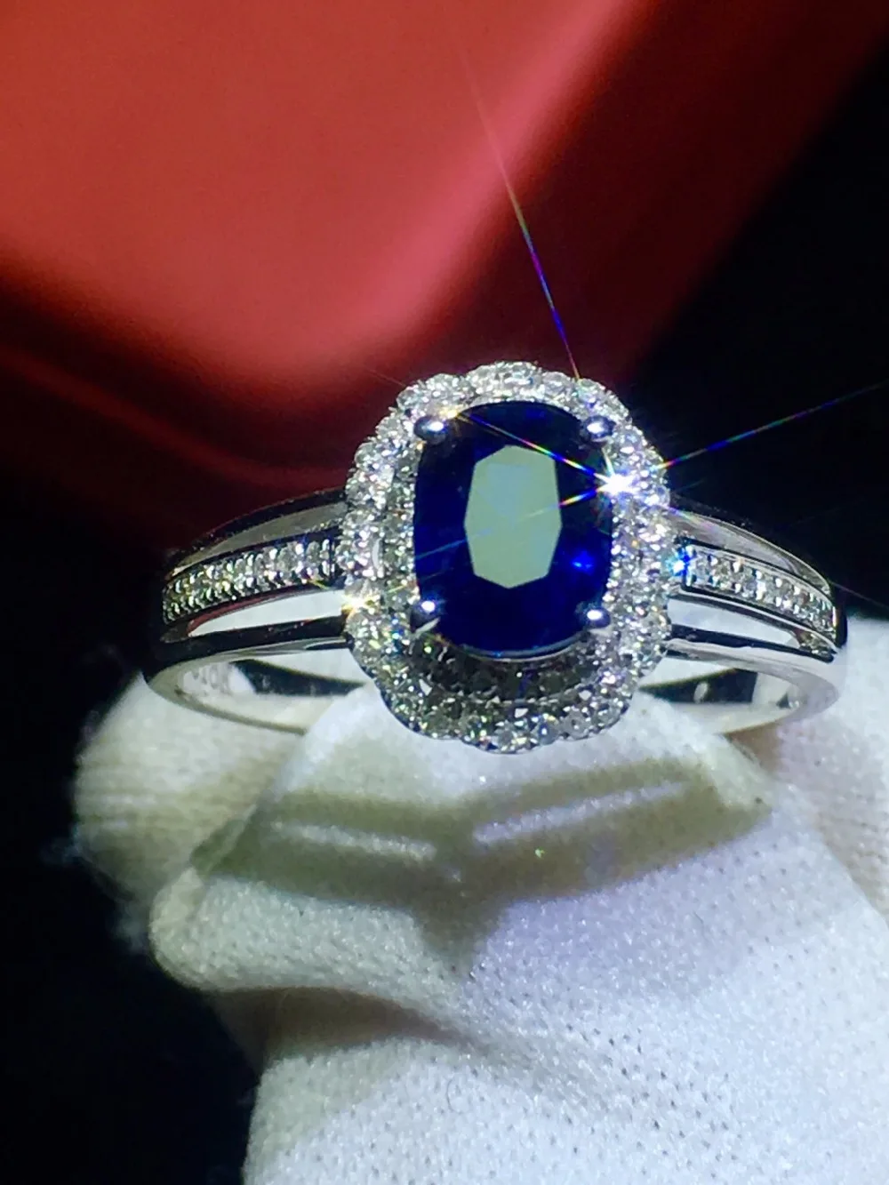 Fine Jewelry Sapphire Ring Natural 1.02ct Unheat Royal Blue Sapphire Gemstone Pure 18 K Gold Jewelry For Women Diamonds Rings