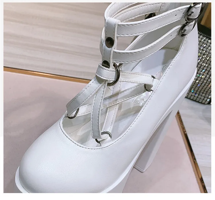 17111406276_81353897