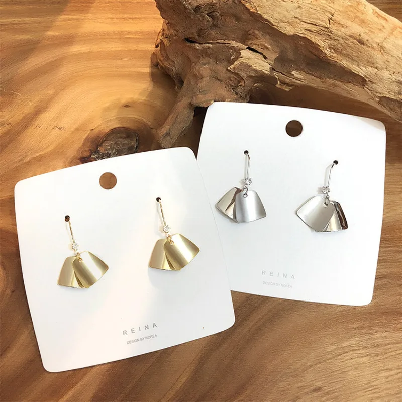 

Fashion State Ment Earrings 2019 Matte Metal Geometric Earrings For Women Dangle Earrings Crystal Drop Earing Modern Jewelry