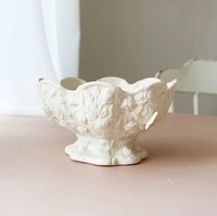 Small Fruit Bowl Высококачественная декоративная фруктовая чаша кремового цвета с объемной резьбой в виде бабочки и розы/украшение для хранения - Цвет: Small Fruit Bowl
