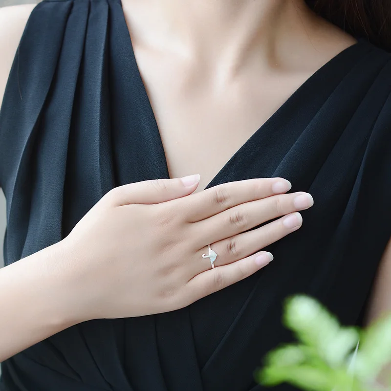 4560373760_1033353162