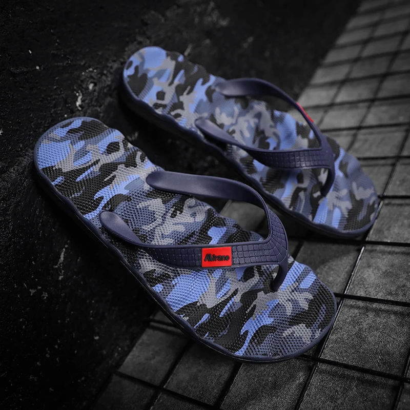 WOLF WHO 2020 New Arrival Summer Male Flip Flops Quality Beach Sandals Non-slide Men Slippers Zapatos Hombre Casual Shoes X-042