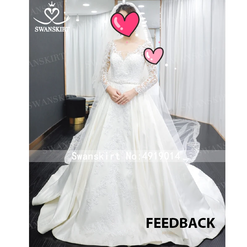 Appliques Satin Wedding Dress Swanskirt K163 Long Sleeves Crystal A-Line Vintage Beaded Bride Gown Backless Vestido de Noiva