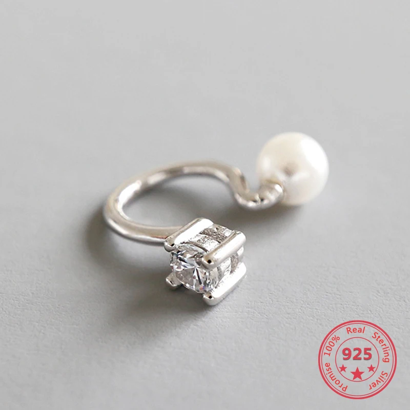 Серьги Клипсы из серебра 925 пробы с белым фианитом и жемчугом 1 шт.|Серьги-клипсы| |