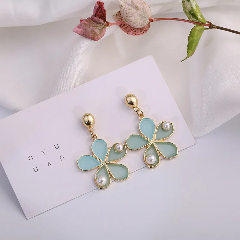 

Korean Imitation Pearl Green Flower Drop Earring Female Fashion Statement Earrings for Women Wedding Party Charm Jewelry
