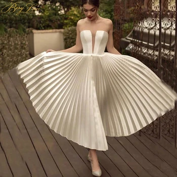 

Sexy White Short Wedding Dress 2020 Boho Dress Crumpled Skirt Keyhole Bust Ivory Wedding Gown Beach Women Bridal Dress Gelinlik
