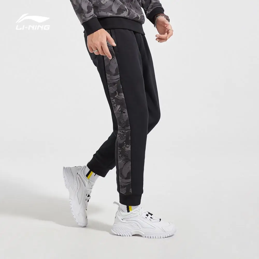 

Li-Ning Men The Trend Sweat Pants 66% Cotton 34% Polyester Regular Fit Comfort LiNing Sport Pants Trousers AKLN885 COND18