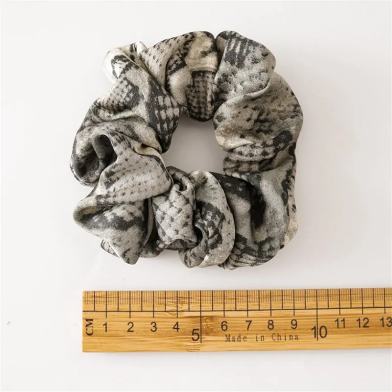 2 шт./компл. Для женщин Scrunchies змея/фонарик, Леопардовый принт, эластичный пояс, резинки для волос, дамские стрейч; прическа хвостик; головная повязка с принтом Сплошной Головные уборы