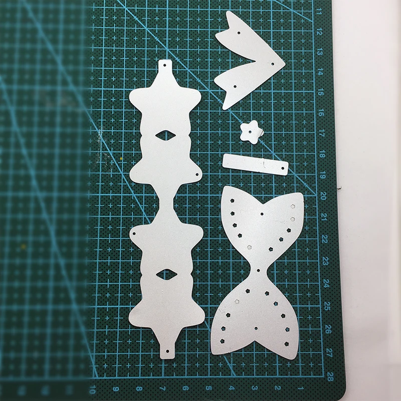 Troquel De Corte De Metal Con Lazo De Trella, Plantilla Para