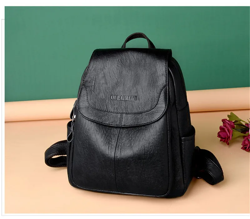 10336243172_1970137165