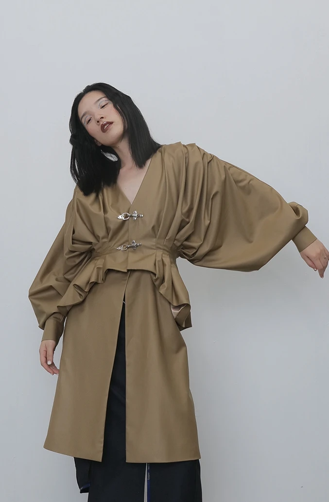Уличная мода WHITNEY WANG, дизайнерский стиль, рукав «летучая мышь», металлическая пряжка, съемный Тренч, Женская стильная ветровка