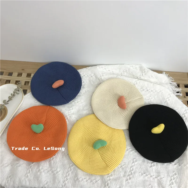 Korean Style Three Dimensional Love Children's Knitted Beret Hat Autumn Winter Baby Pumpkin Hat Artist Painter Woolen Cap