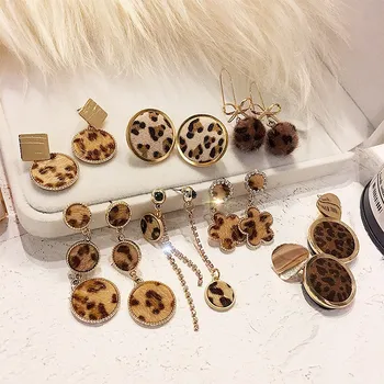 

XIYANIKE 2019 New Korean Girl Cute Heart Leopard Furry Earrings Princess Bow Drop Earrings Wholesale For Women Fashion Jewelry