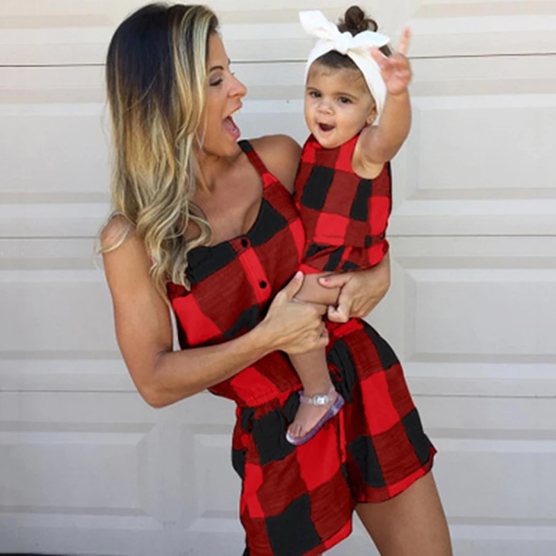 

2019 New Summer Family Matching Outfit Mother Romper Mommy And Jumpsuit Cotton Holiday Beach Clothes