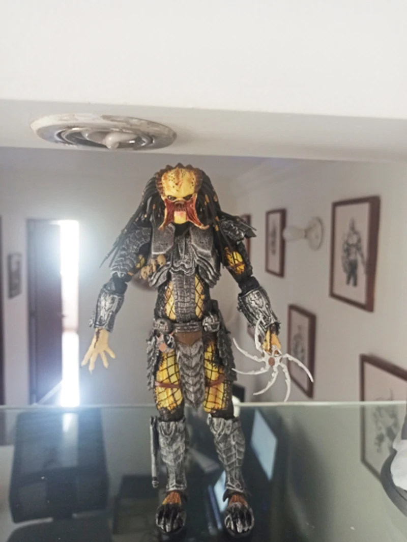 NECA Masked Scar Predator Figurka akcji Celtic Scar Predator