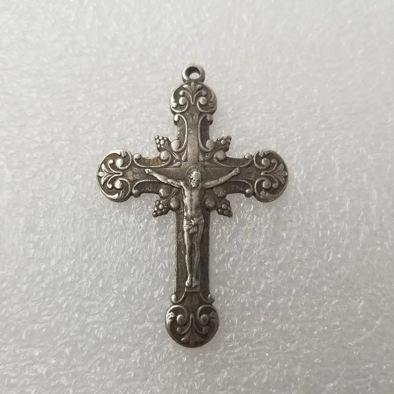

Fashion Gold Jesus Cross Pendant Necklaces High Quallity Steel Crucifix Christian Women Men Jewelry Accessories