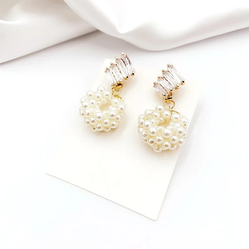 13949982881_1890524233