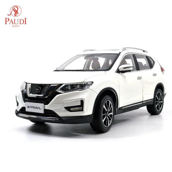 Paudi модель 1/18 1:18 Nissan Все новые X-TRAIL изгой литья под давлением модель автомобиля Игрушечная модель автомобиля открывающиеся двери мужской подарок - Цвет: X-TRAIL White