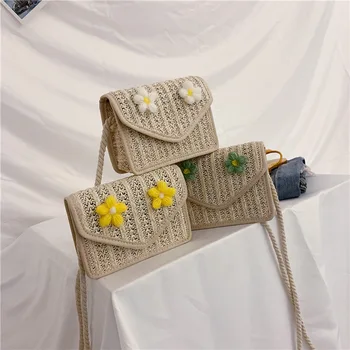 

2020 Summer Woven Bags for Women Casual Beach Straw Shoulder Crossbosdy Bag Women's Messenger Handbag Ladies Travel Flower Flap