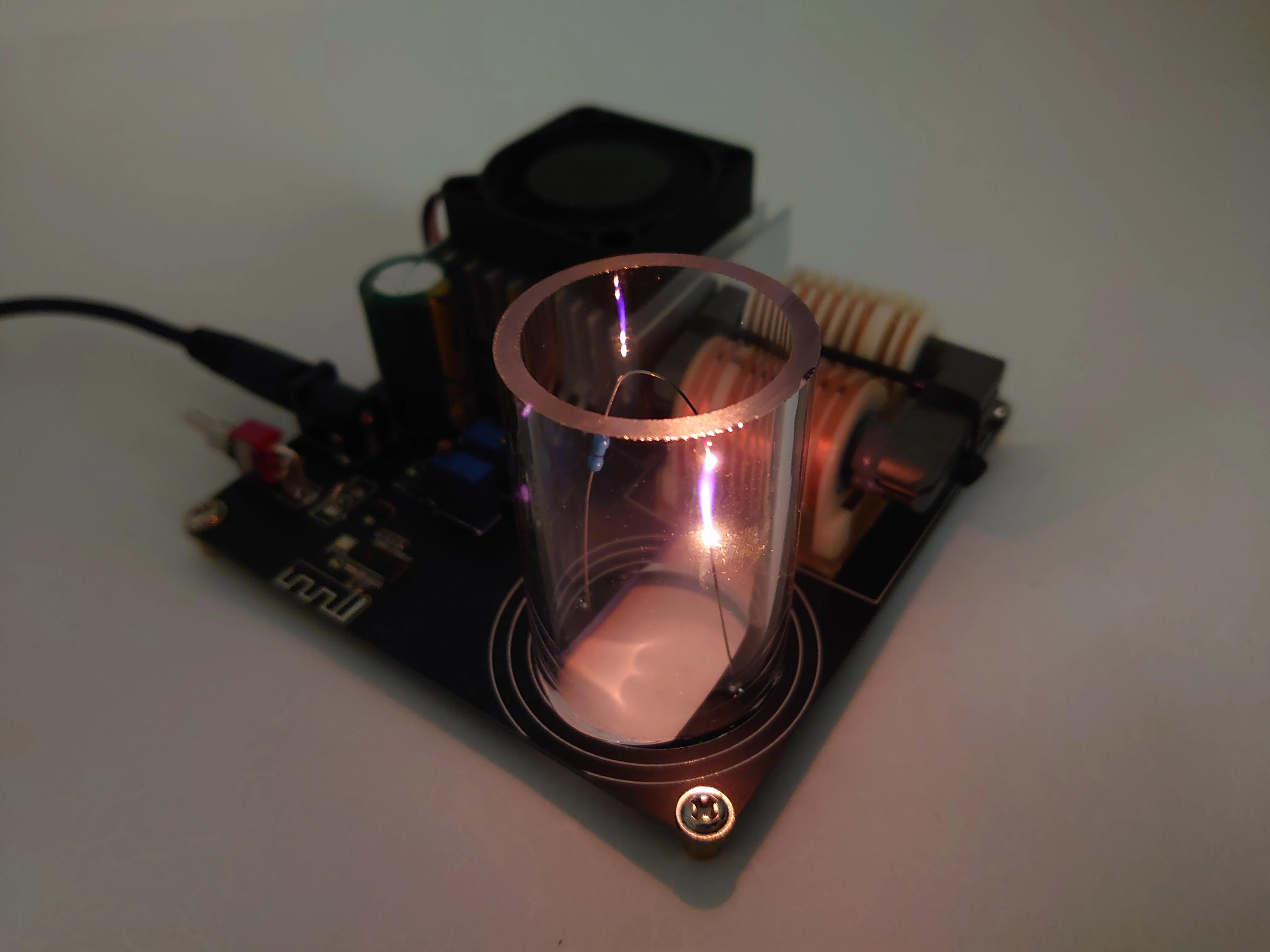 Esoundss Plasma Audio Bluetooth Speaker Music Arc