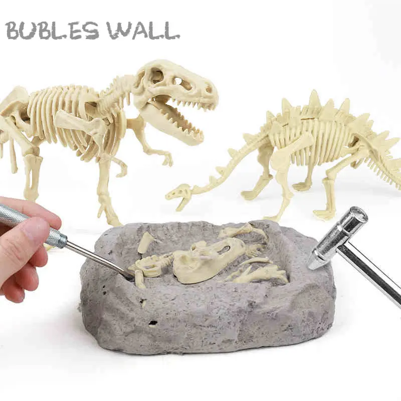 

Excavation Toys Plus Dig Kit Educational Archaeological Excavation Games Jurassic Dinosaur Model Toys for Child Kids Play Time