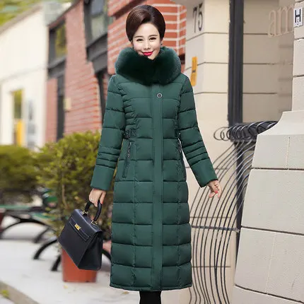 Зимняя парка для женщин теплое толстое длинное пальто съемный меховой воротник с капюшоном пальто для матерей плюс размер защита от ветра, от дождя зимняя куртка - Цвет: Dark green