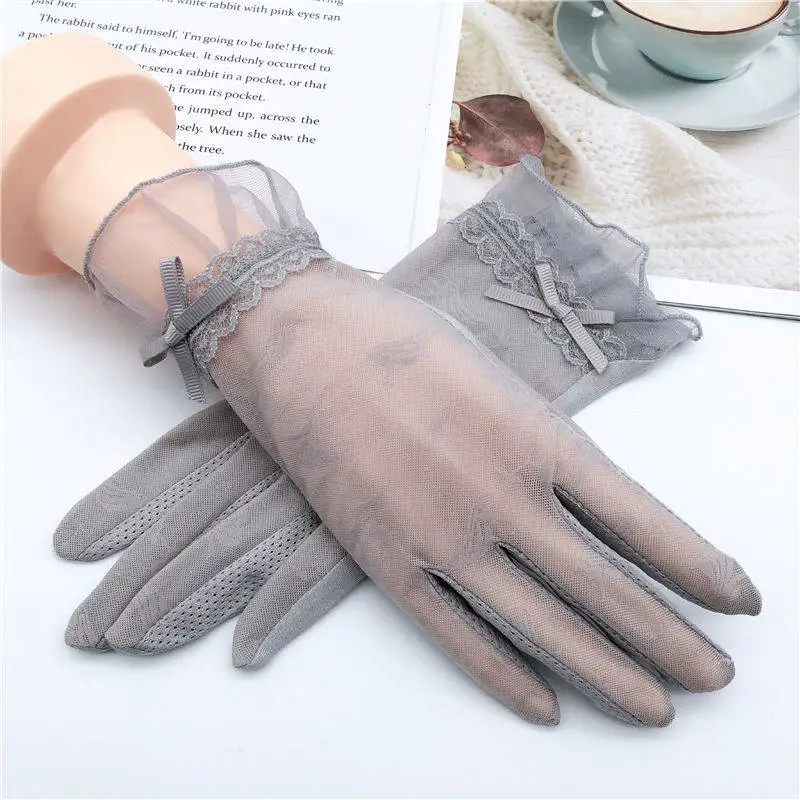 

New Fashion Womens Short Ice Silk Bowknot Slip Sunscreen Outdoor Breathable Gloves Touch Screen Summer Driving Gloves