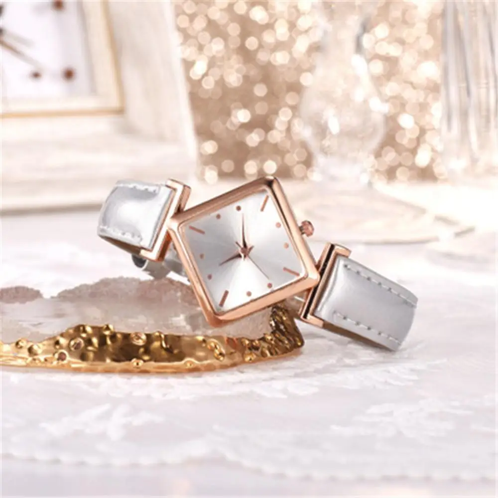 

Retro Square Women Watches Fashion Drop Shipping Quartz Watch Ladies Vintage Leather Wristwatches Simple Small Woman Clock