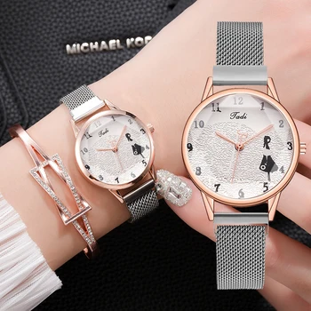 

2pcs/set Women Watches Rose Gold Bracelet Set Girl Pattern Magnet Watch Ladies Bracelet Wrist Watches Luxury Quartz Clock Reloj