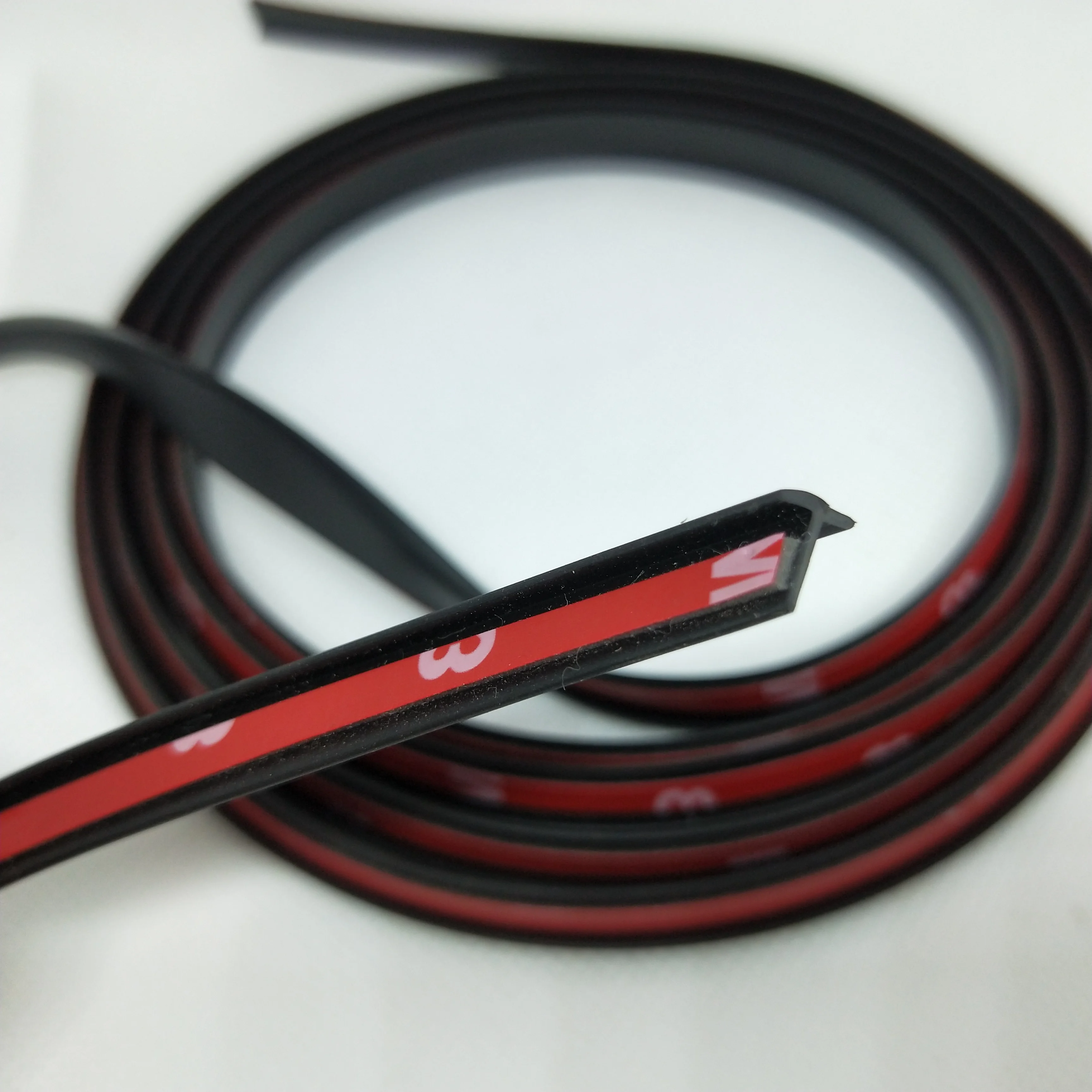5mm Car Rubber Sealing Strip Small Slanted T Type Auto Door Seal