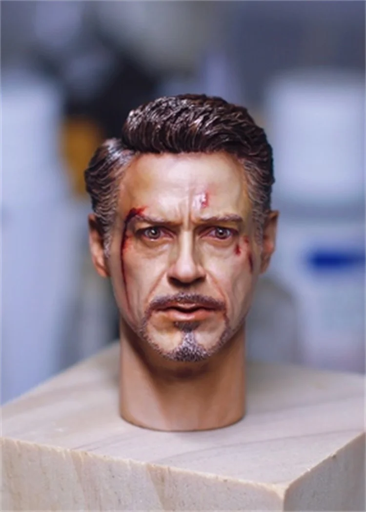 Тони головой. Тони головой. Панель головы тони старка. Сэм уортингтон. Голова тони старка.