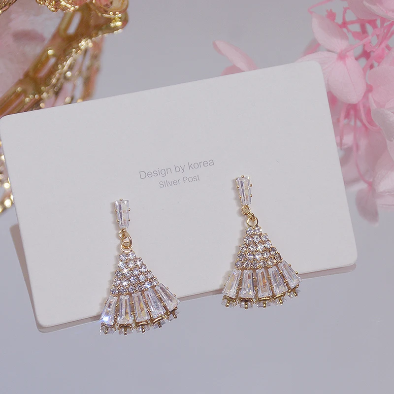 Ins Hot Sale Shining Zircon Crytal Earring Charm Hot Sale High Quality AAA Zircon Sector Sud Earrings Accessories Pendant Gift - Image 4