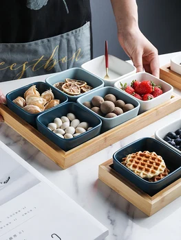 

Nordic Style Ceramic Grid Plate Snack Plate Sauce Dish Home Tableware Fruit Snack Platter