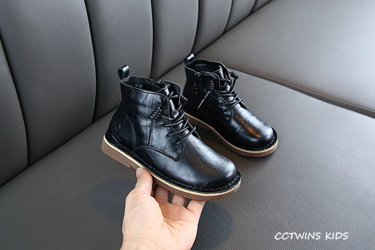 CCTWINS Kids Shoes Autumn Fashion Girls Black Martin Boots Boys Real Leather Dress Shoes Children Retro Casual Boot MB021