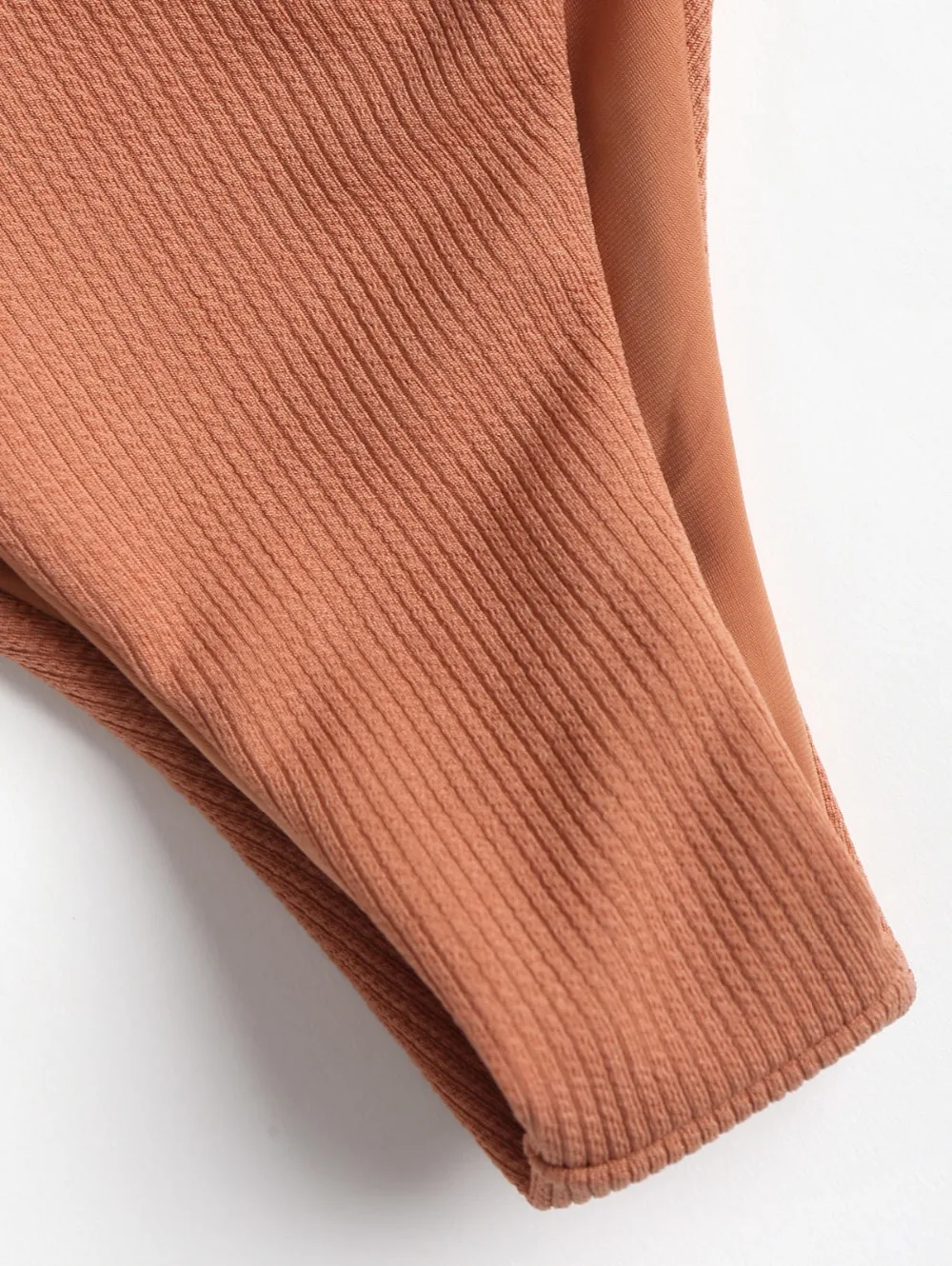 8872516388_1368172204