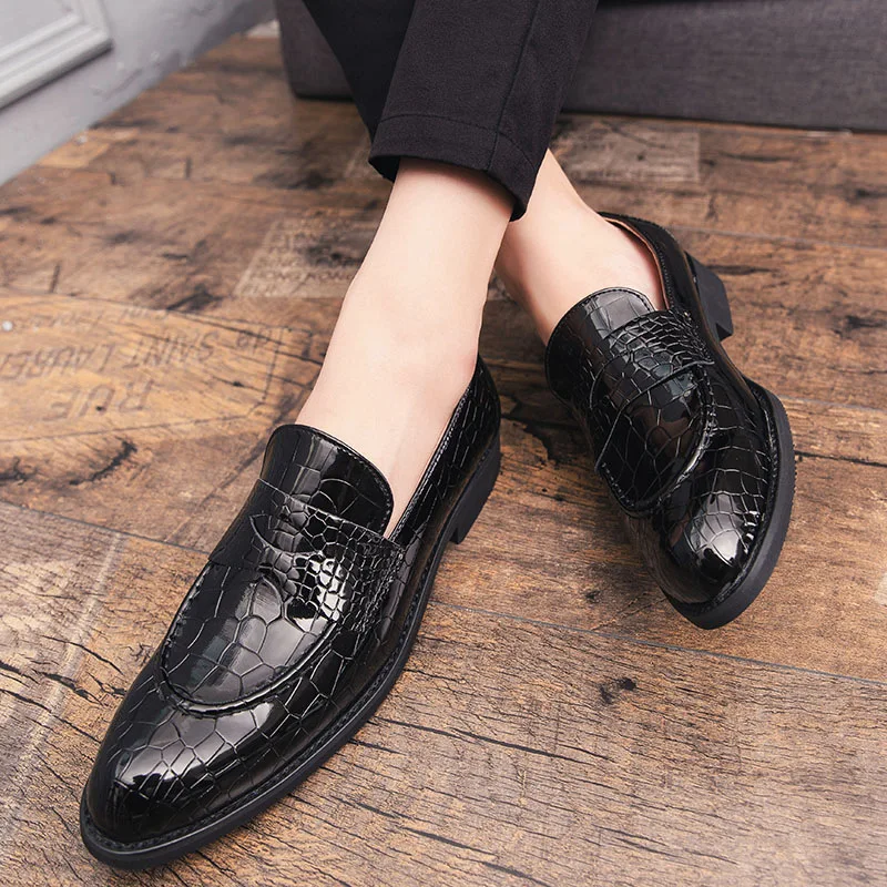 Merkmak British Style Men Dress Shoe Fashion Crocodile Pattern Slip-on Business Formal Shoe Big Size Party Wedding Footwear