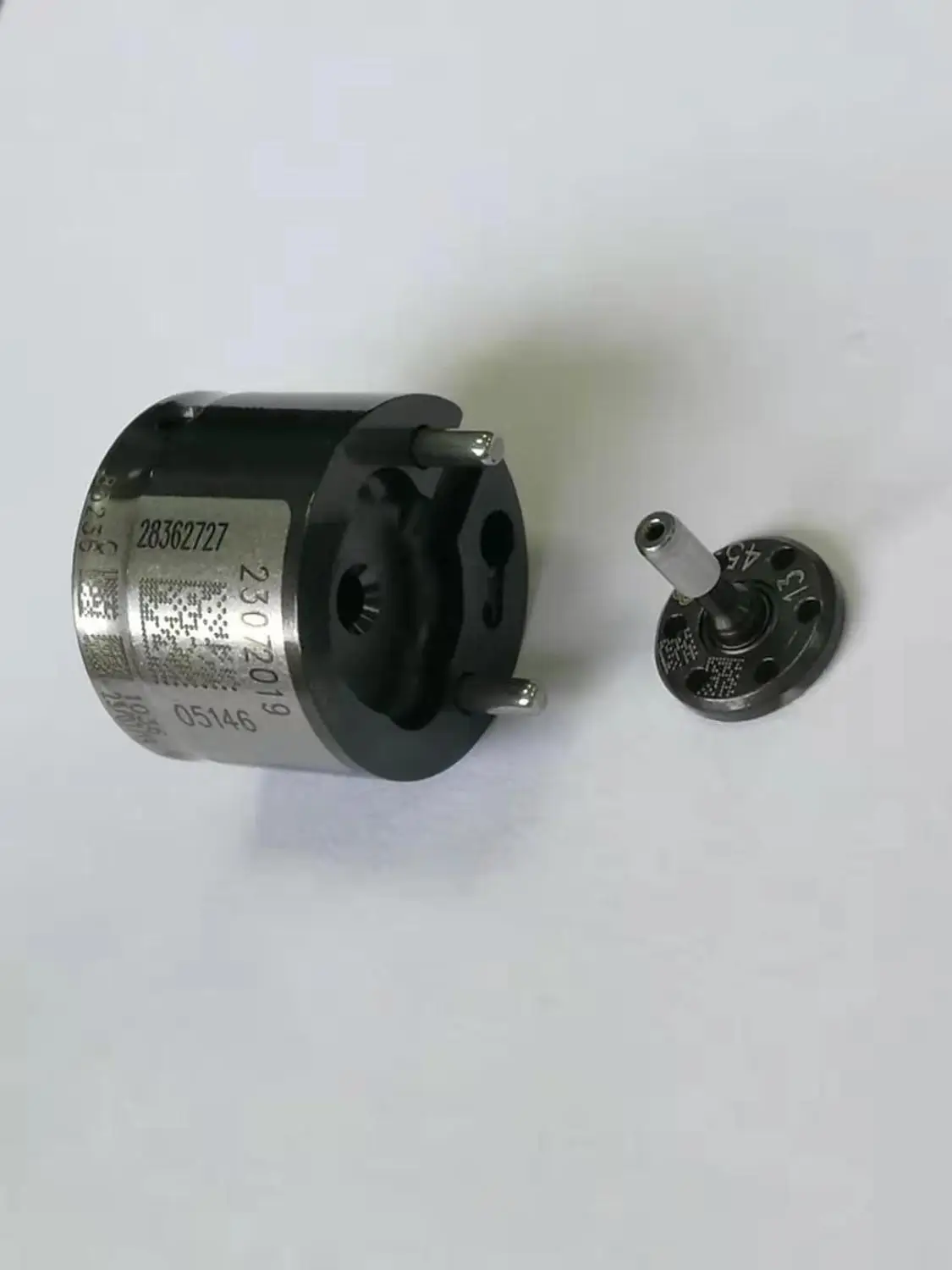 9308-625C 28525522 28392662 28277576 28264094 28256383 28400213 9308Z625C 28362727 28346624 Форсунка системы питания с общей торливной магистралью регулирующий клапан - Цвет: Черный